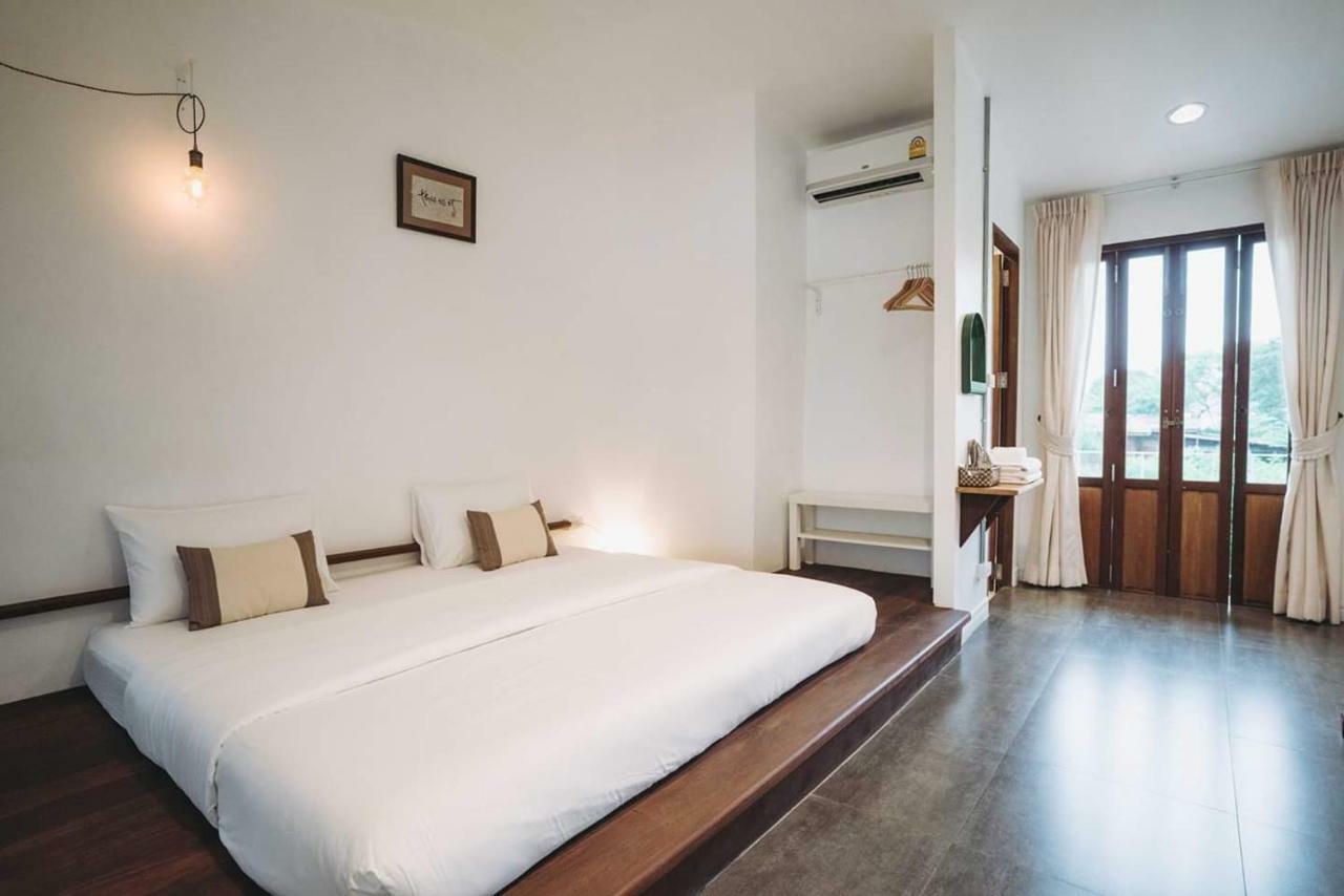 Krodyle Mindfulness House Ayutthaya Eksteriør billede